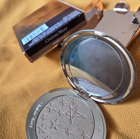 Charlotte Tilbury Glow Glide Face Architect Highlighter BRONZE GLOW - Picture 5 of 7